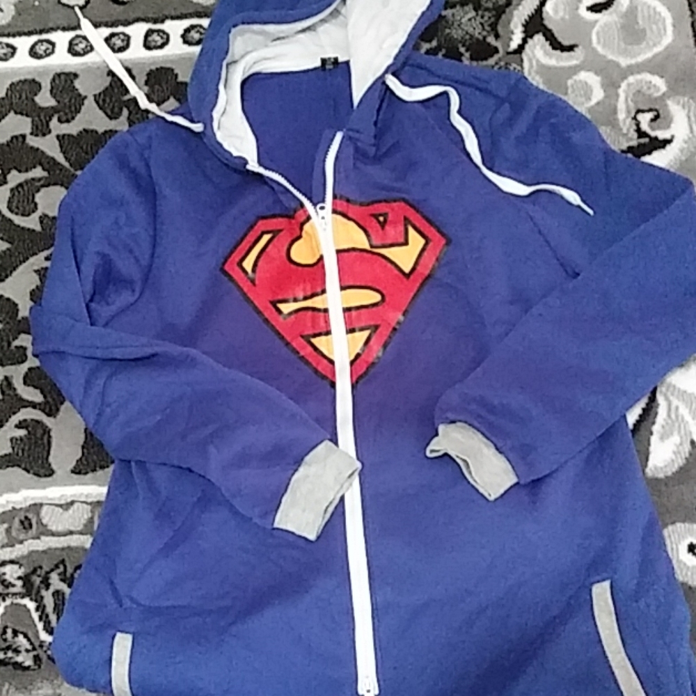 Mens superman cover all?